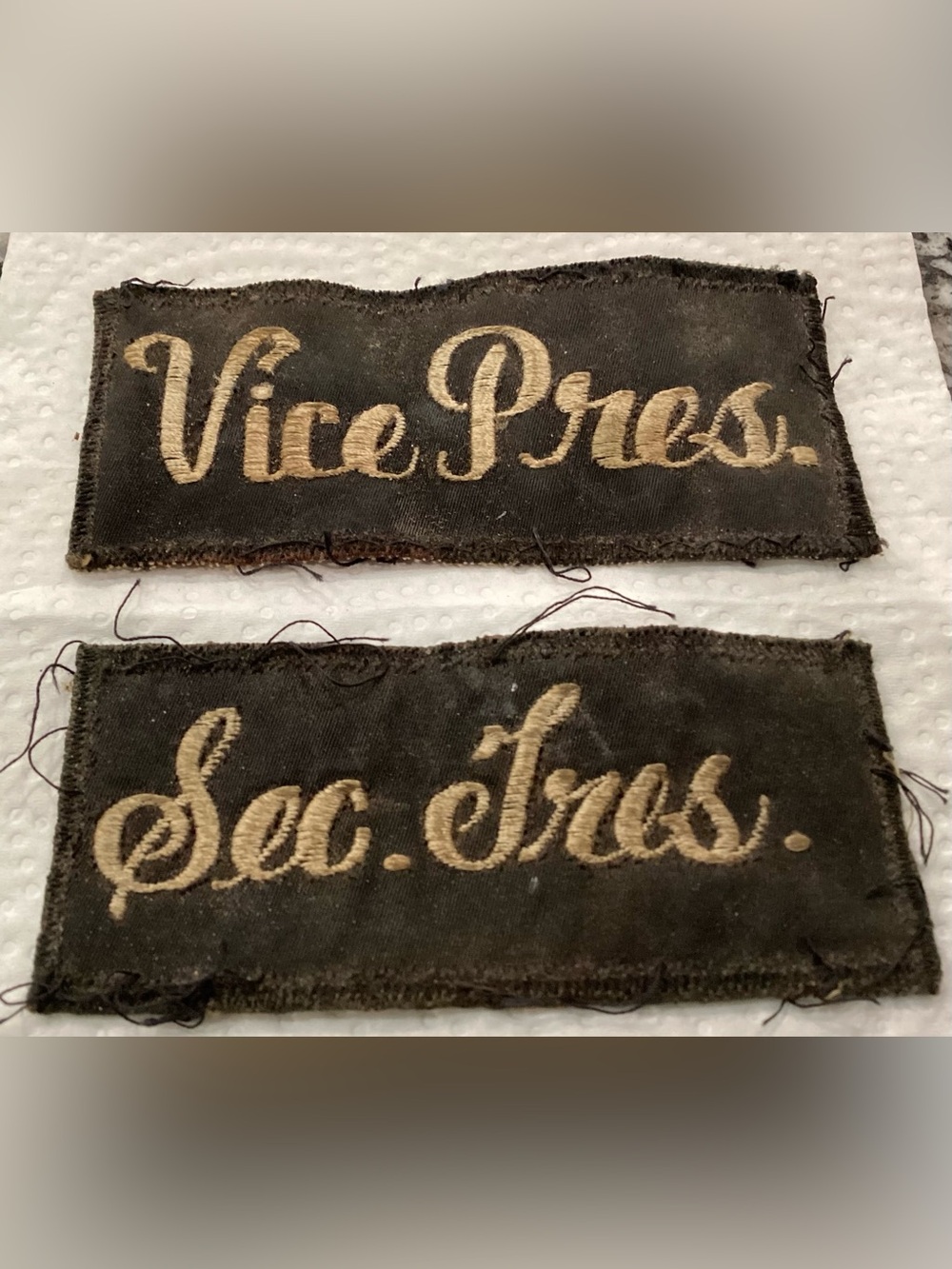⚫️ Vintage - 1950s to 1970s Embroidered Cloth Rank Patches / Cheesecloth Backing